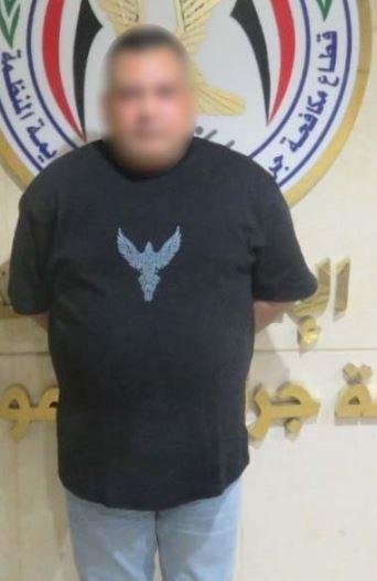 أوهم ضحاياه بأنه موظف بهيئة ال...