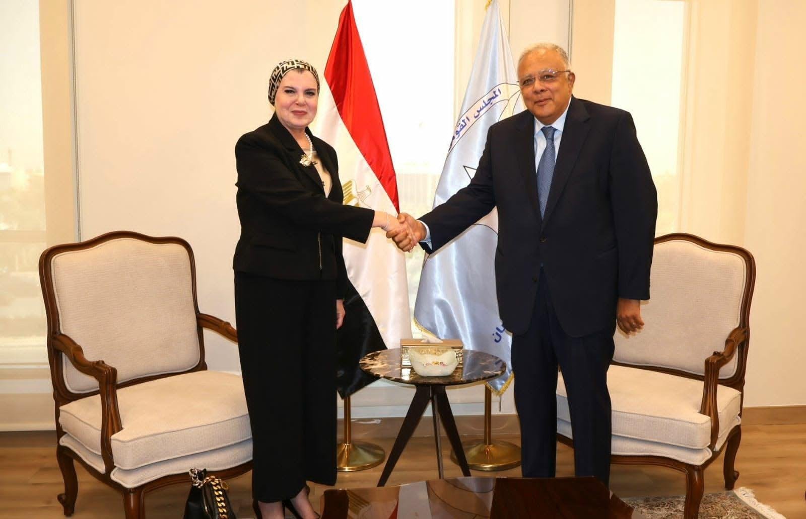 رئيس المجلس القومي لحقوق الإنس...