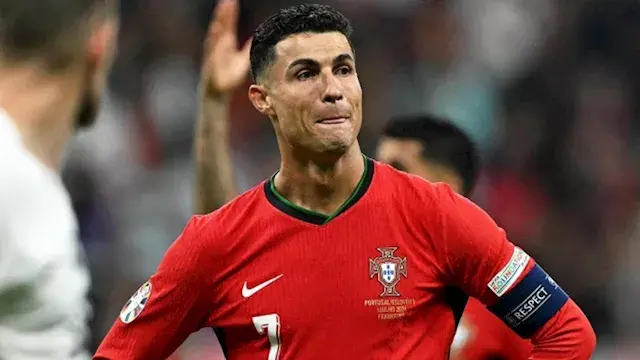 دموع أم عرق؟.. كيف تسبب بكاء ر...
