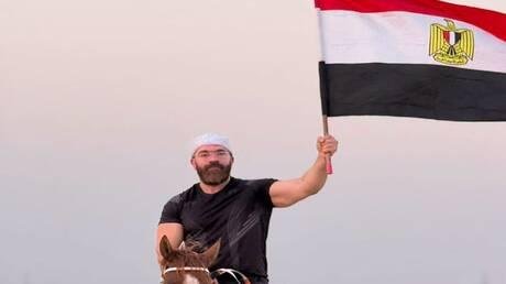 منع رفع العلم المصري داخل منطق...