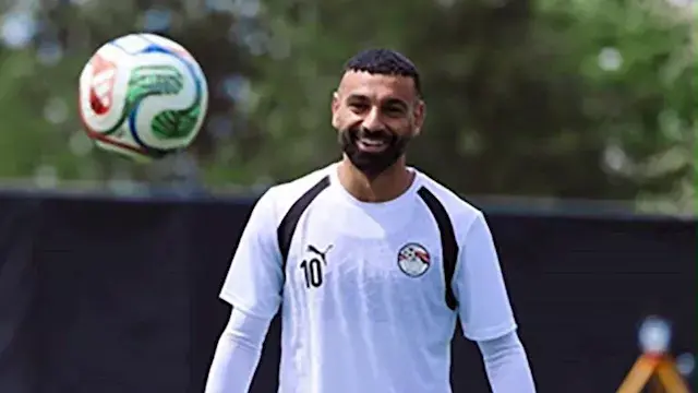 محمد صلاح ينشر صورًا جديدة من...