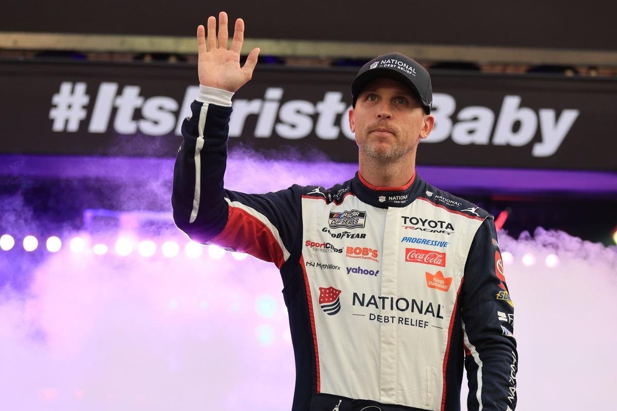 Denny Hamlin loses points lead and says "we have to get to running a little bit better"