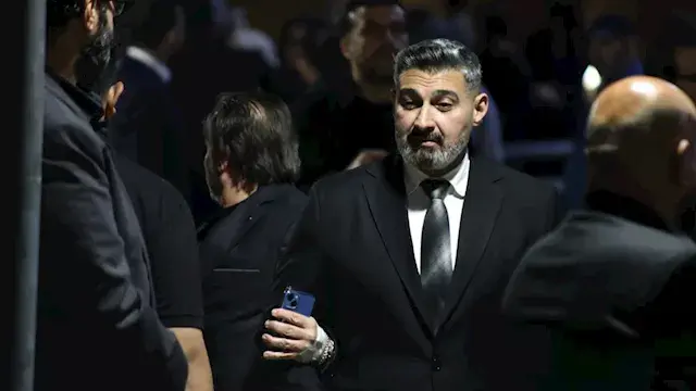 كريم عبدالعزيز وياسر جلال في عزاء هاني شاكر بالشيخ زايد - صور