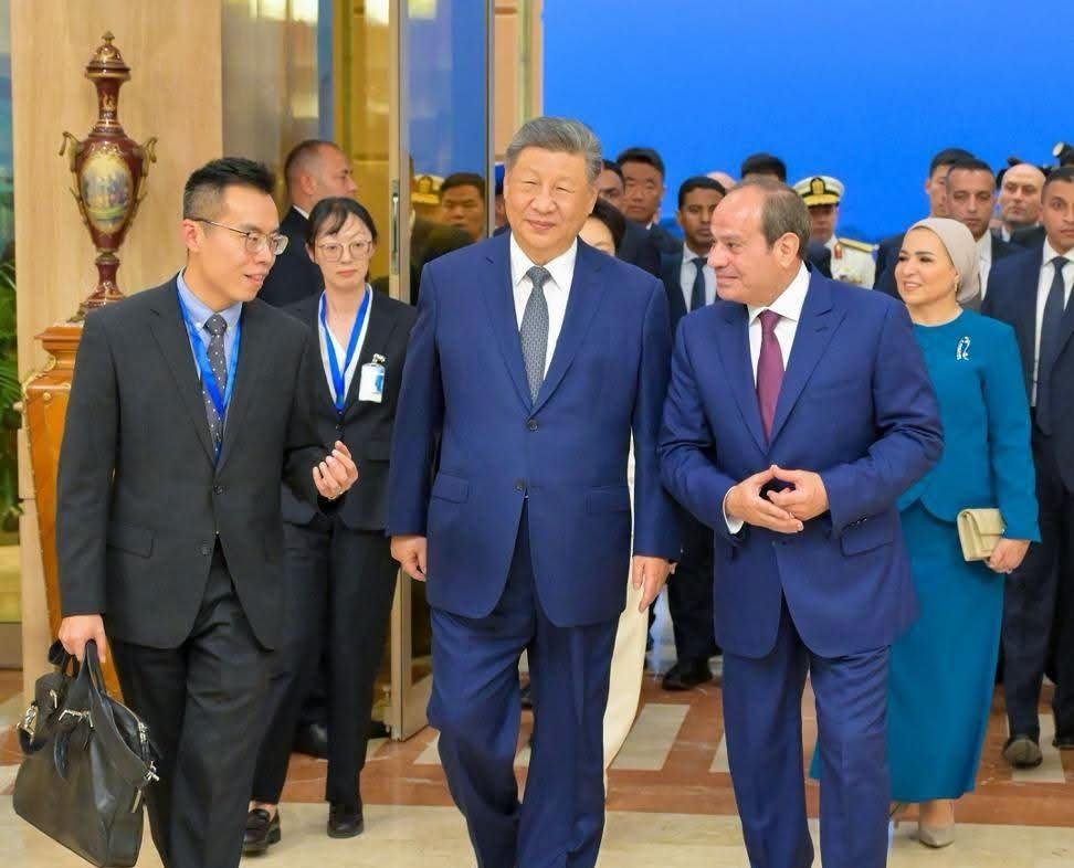 السيسي ونظيره الصيني يتفقان عل...