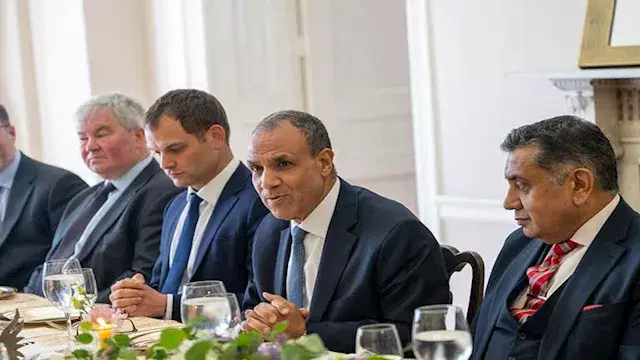 خلال زيارة لندن.. وزير الخارجي...