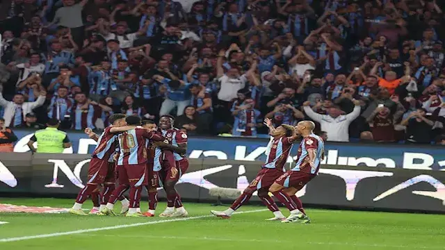 لحظة بلحظة.. طرابزون سبور ضد كوبس في دوري المؤتمر 3-1.. (الشوط الثاني)