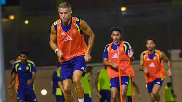 بالفيديو.. لاعبو النصر السعودي...