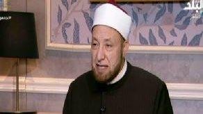 هل تسقط ولاية الأب بسبب ارتكاب...