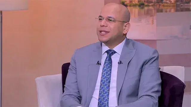 أسامة قابيل: التوازن في علاقة...