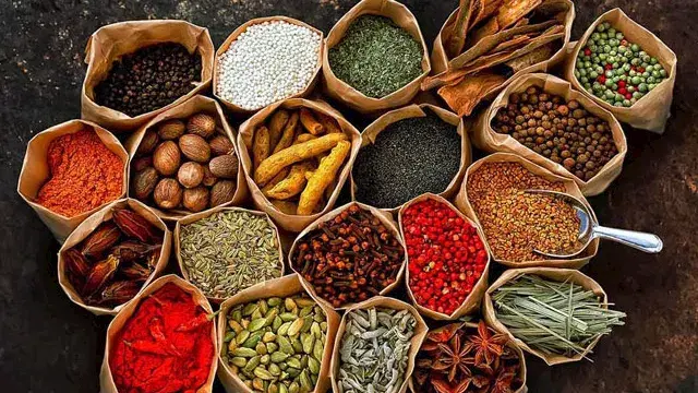 كيف تدعم التوابل صحة الامعاء و...