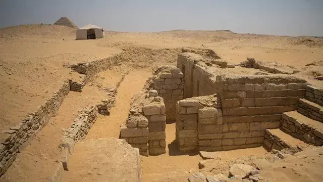 آثار سقارة تعلن تفاصيل اكتشاف...