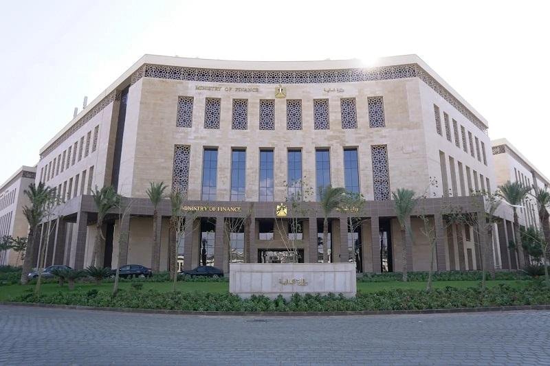 المالية: طرح أذون خزانة بقيمة...