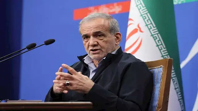 الرئيس الإيراني: لا نثق بأمريك...