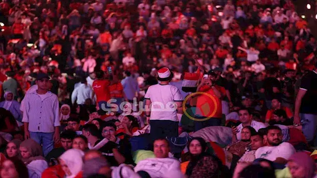 بالهتافات والأعلام.. الفان زون...