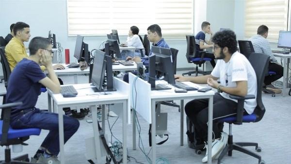 جميع طلاب التعليم الفني سيدرسو...