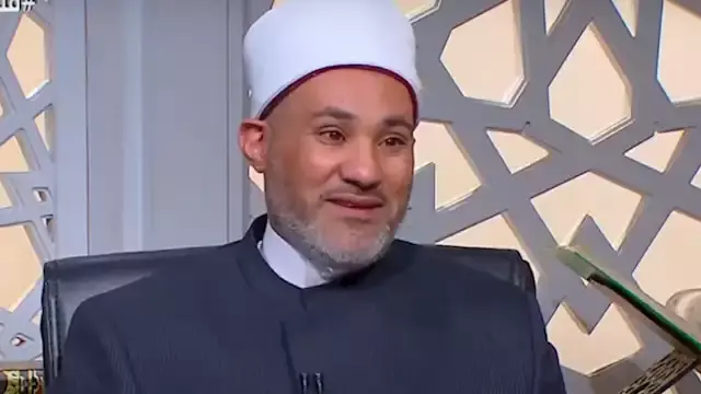 هل يجوز ذبح الطيور داخل الحمام...