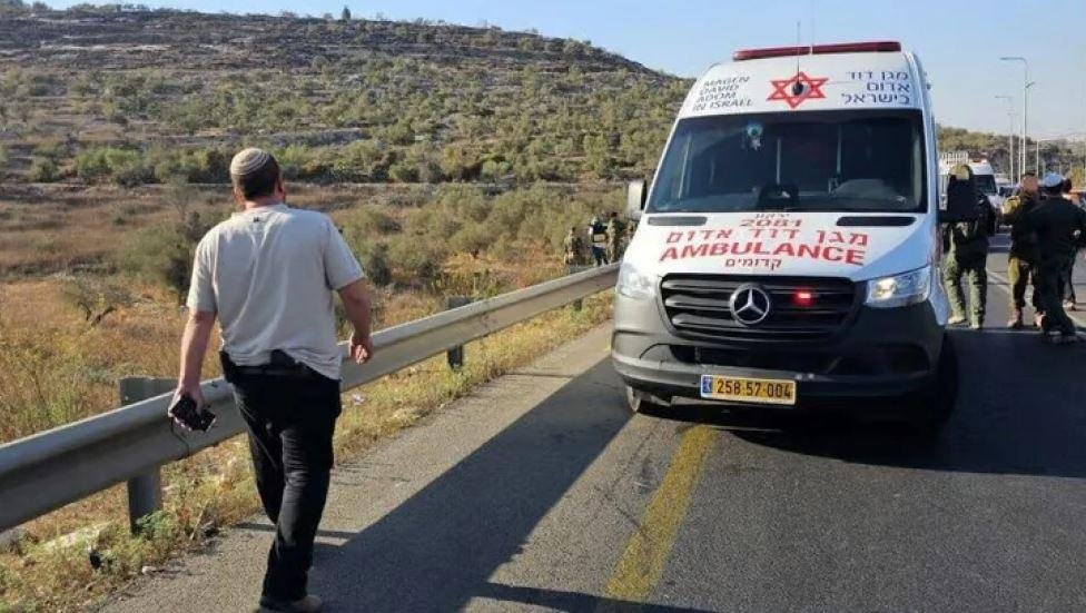القناة 12: إصابة مستوطن بجروح...