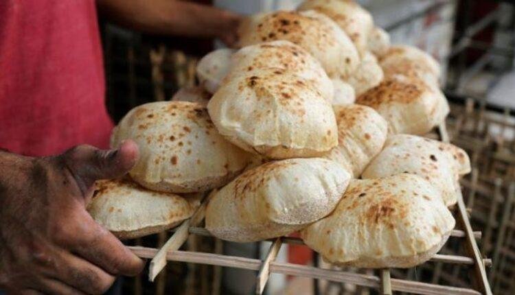 ضبط 308 بطاقات تموينية و4 آلاف...