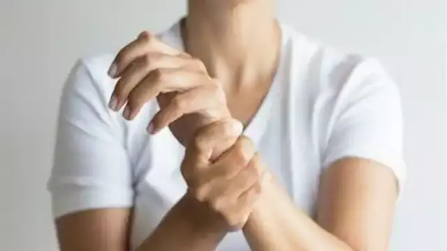 أكثر من الحليب.. 8 أطعمة تحتوي...