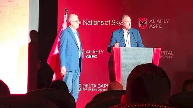 محافظ الدقهلية يداعب شوبير: "ز...