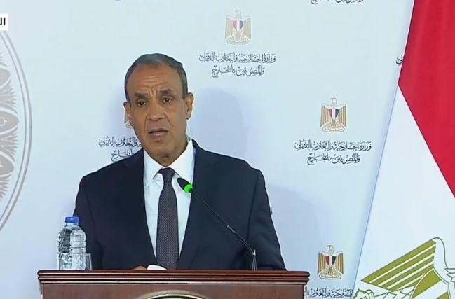 وزير الخارجية: مصر تكرس جهودها...