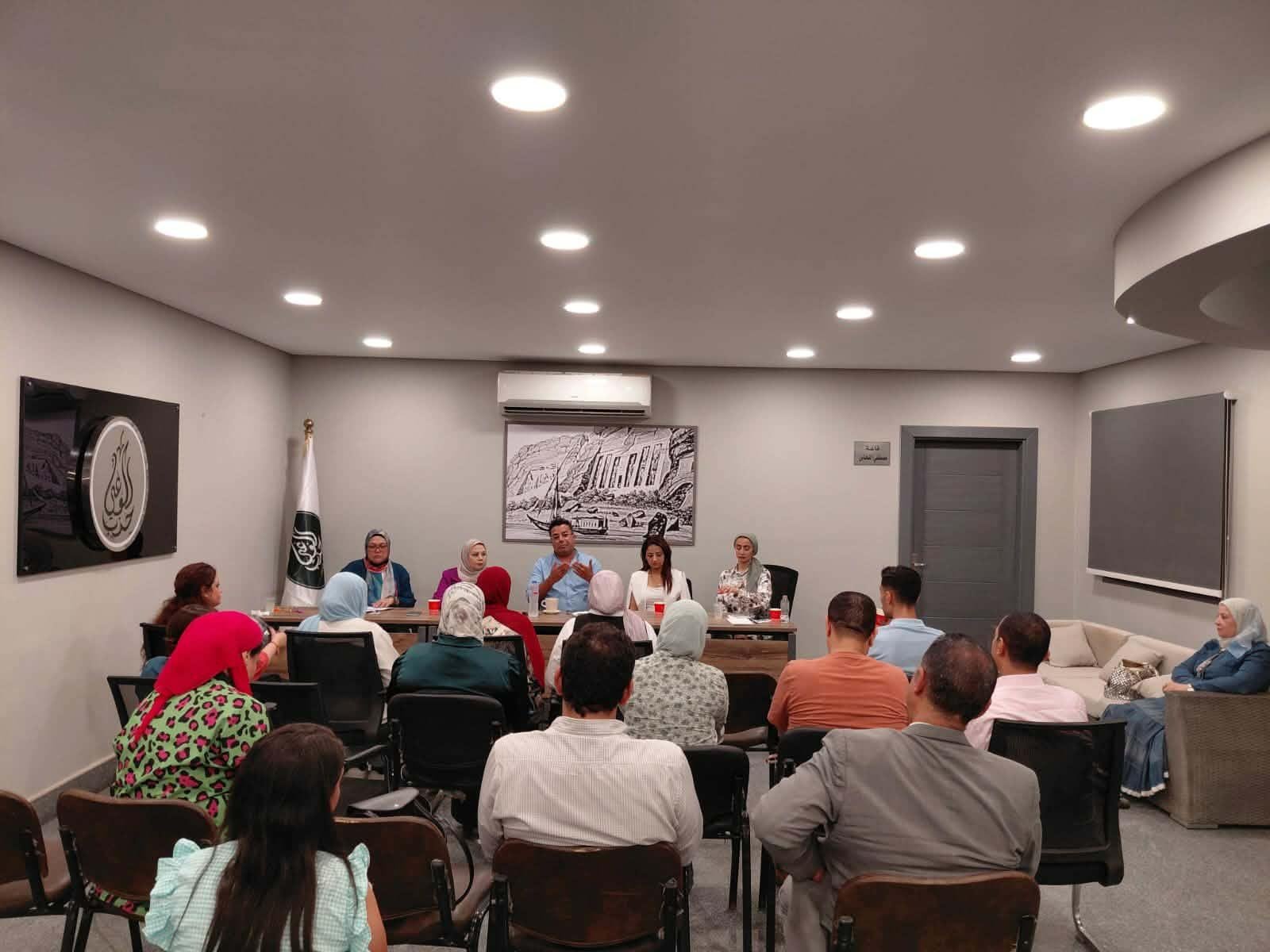 حزب الوعي يناقش بناء رؤية متكا...