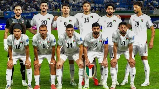 مدير منتخب إيران يتحدى قبل موا...