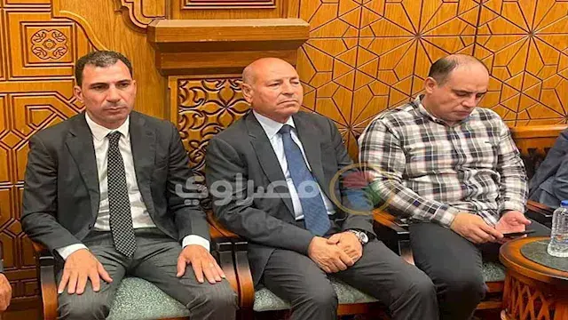 بالصور.. محافظ القاهرة يشارك ف...