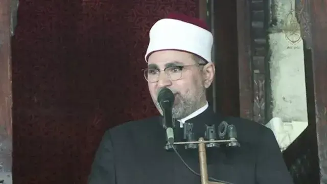 خطيب الجامع الأزهر يوجه رسالة لخاطفة الطفلة المولودة من المستشفى