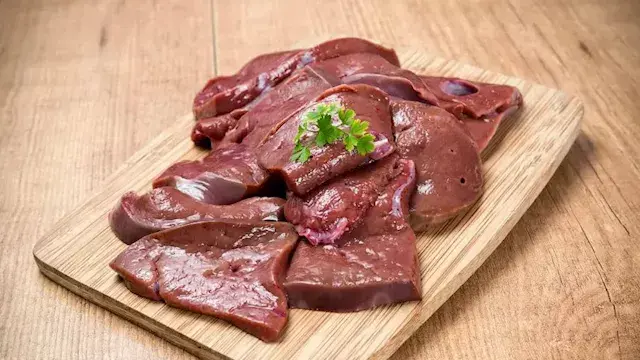 ماذا يحدث لجسمك عند تناول كبدة...