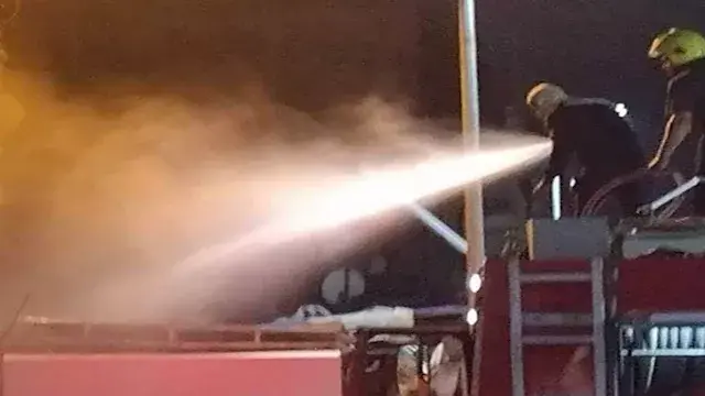اندلاع حريق داخل مستشفى في الو...