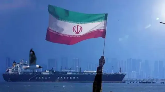 الحرس الثوري: لن تدخل أي ناقلة...