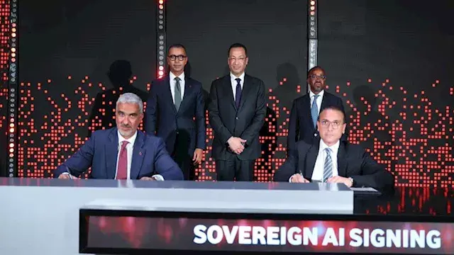 وزير الاتصالات: إقامة مراكز بي...
