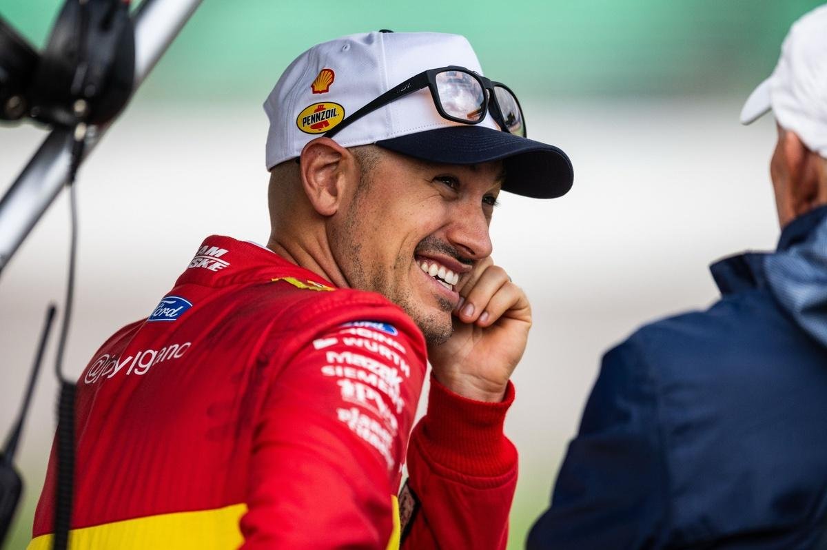 Joey Logano's Kansas 'pole' is another #4theHaters moment
