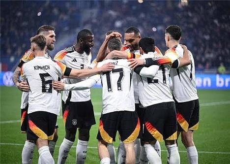 مباريات اليوم الأحد في كأس الع...