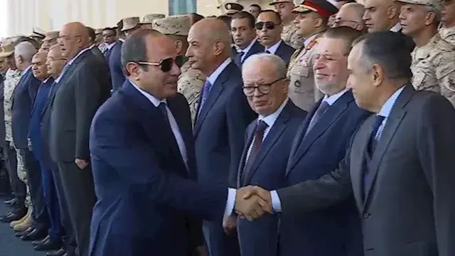 مباشر.. السيسي يشهد استعراضًا...