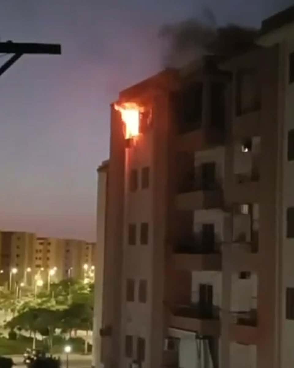 السيطرة على حريق شقة سكنية بحد...