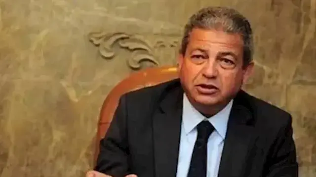 كان نموذجًا للفن الأصيل.. الأع...