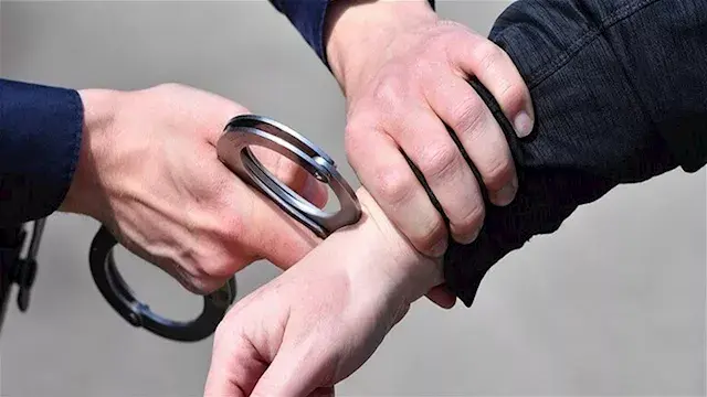 "قفشتهم في أوضة النوم".. سيدة تنتقم من عشيقة زوجها بطريقة صادمة بالهرم