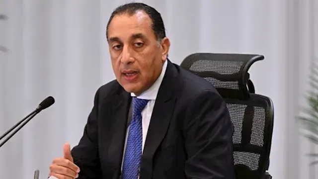 مدبولي يتفقد مركز التحكم والسيطرة والدعم الفني بالعاصمة الجديدة