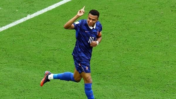 «مبابي» ينفرد بصدارة هدافي كأس...
