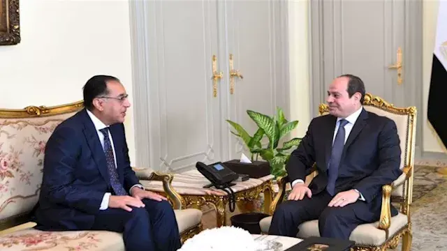 مدبولي يهنئ الرئيس السيسي بذكر...
