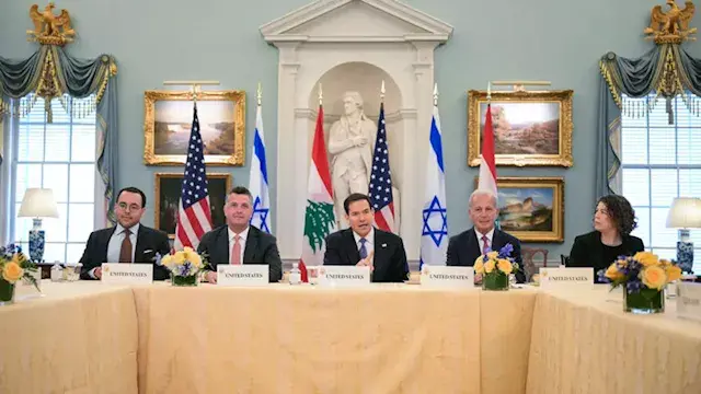 الوفد اللبناني المشارك في محاد...
