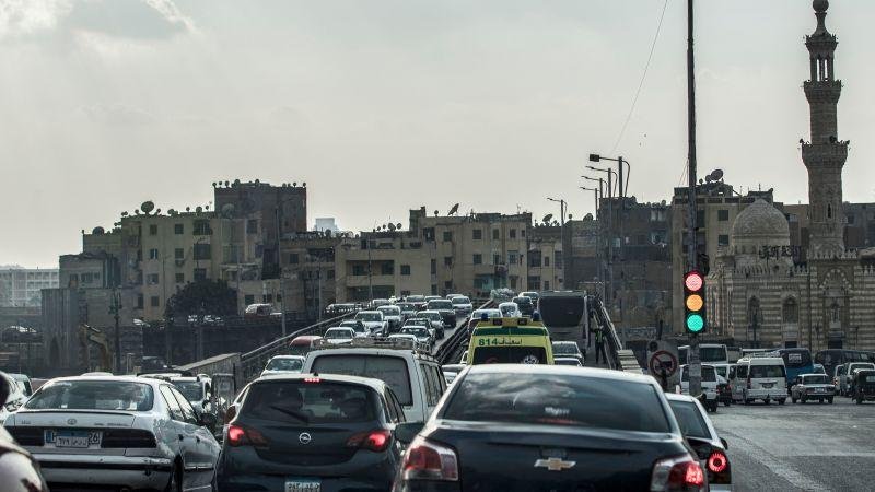 مصر.. لجنة برلمانية توافق مبدئياً على إعفاء 4 آلاف سيارة للشباب من الضرائب