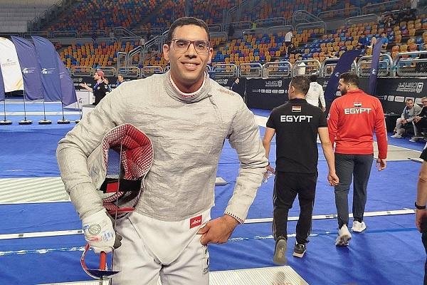 وزير الرياضة يهنئ محمد عامر بع...