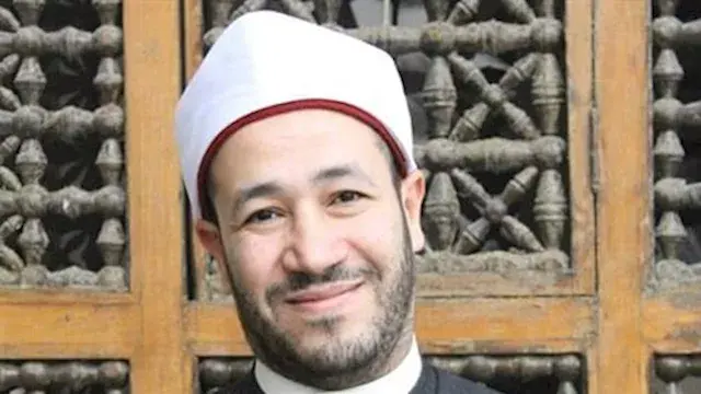 أمين الفتوى: الزكاة نظام تكافل...