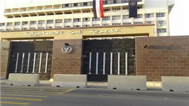 اختصار الطريق.. ضبط 5 مركبات ت...