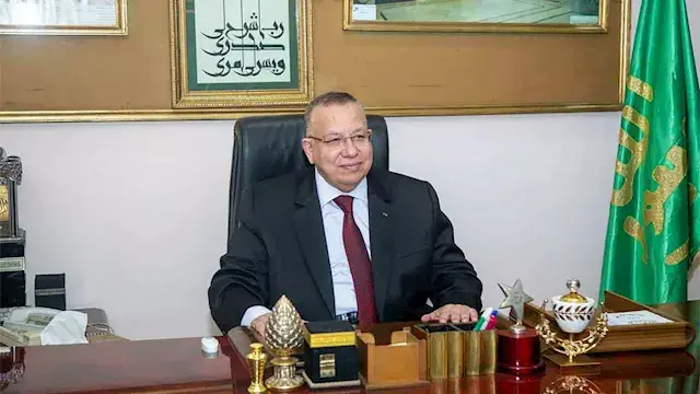 نقيب الأشراف مهنئًا بذكرى ثورة...