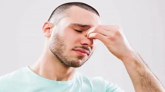 تظهر في الصباح.. علامات تنبه لالتهاب مزمن بالجيوب الأنفية