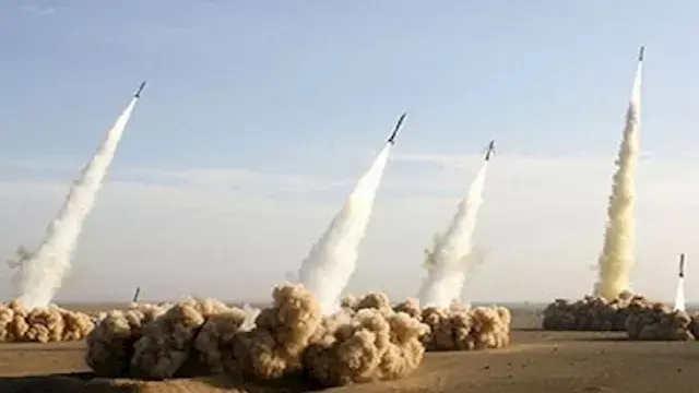 الأردن يعلن إسقاط 8 صواريخ إير...
